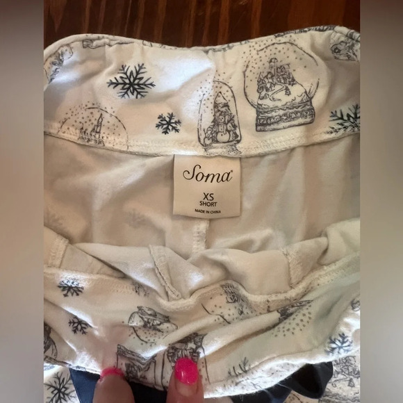 SOMA Embraceable SnowGlobe Pajama Pant - Picture 6 of 6